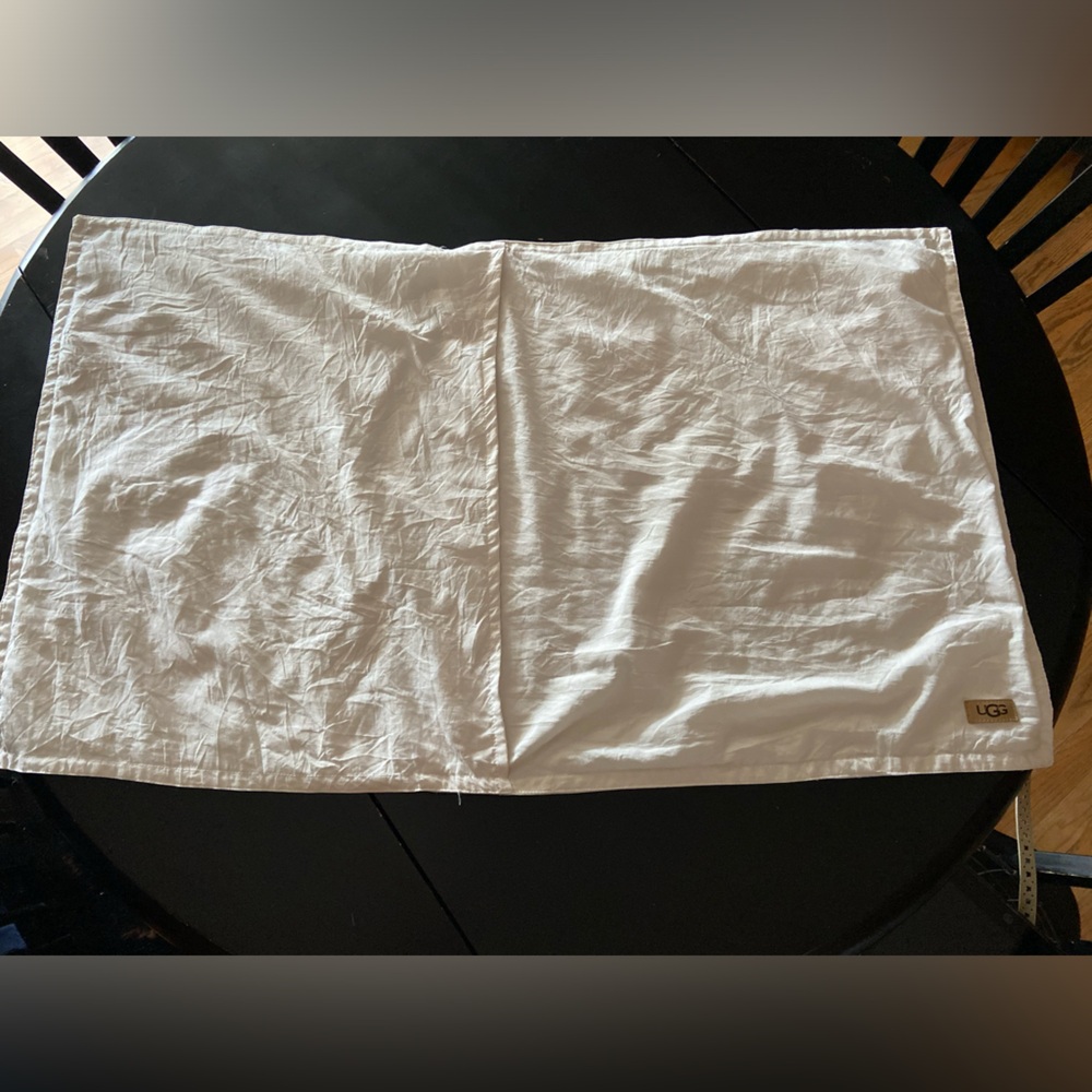 UGG White Fabric Pillow Case